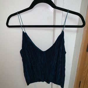 Urban Outfitters pleated top 🤩